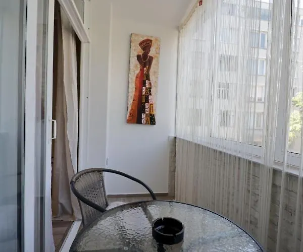 Relax 3&4 * Βάρνα