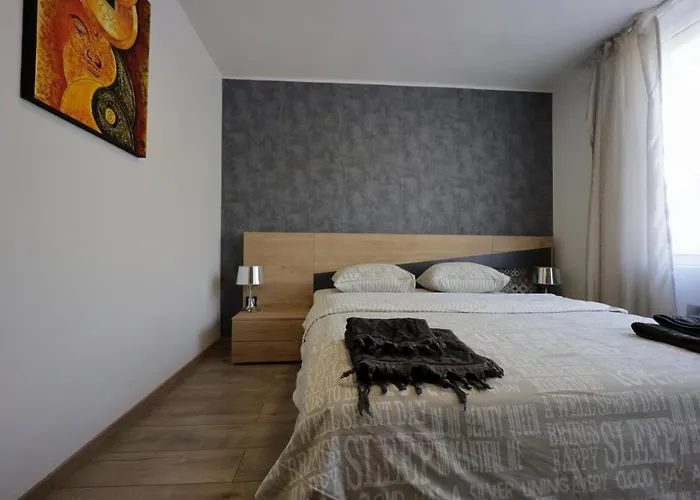 Relax 3&4 * Βάρνα